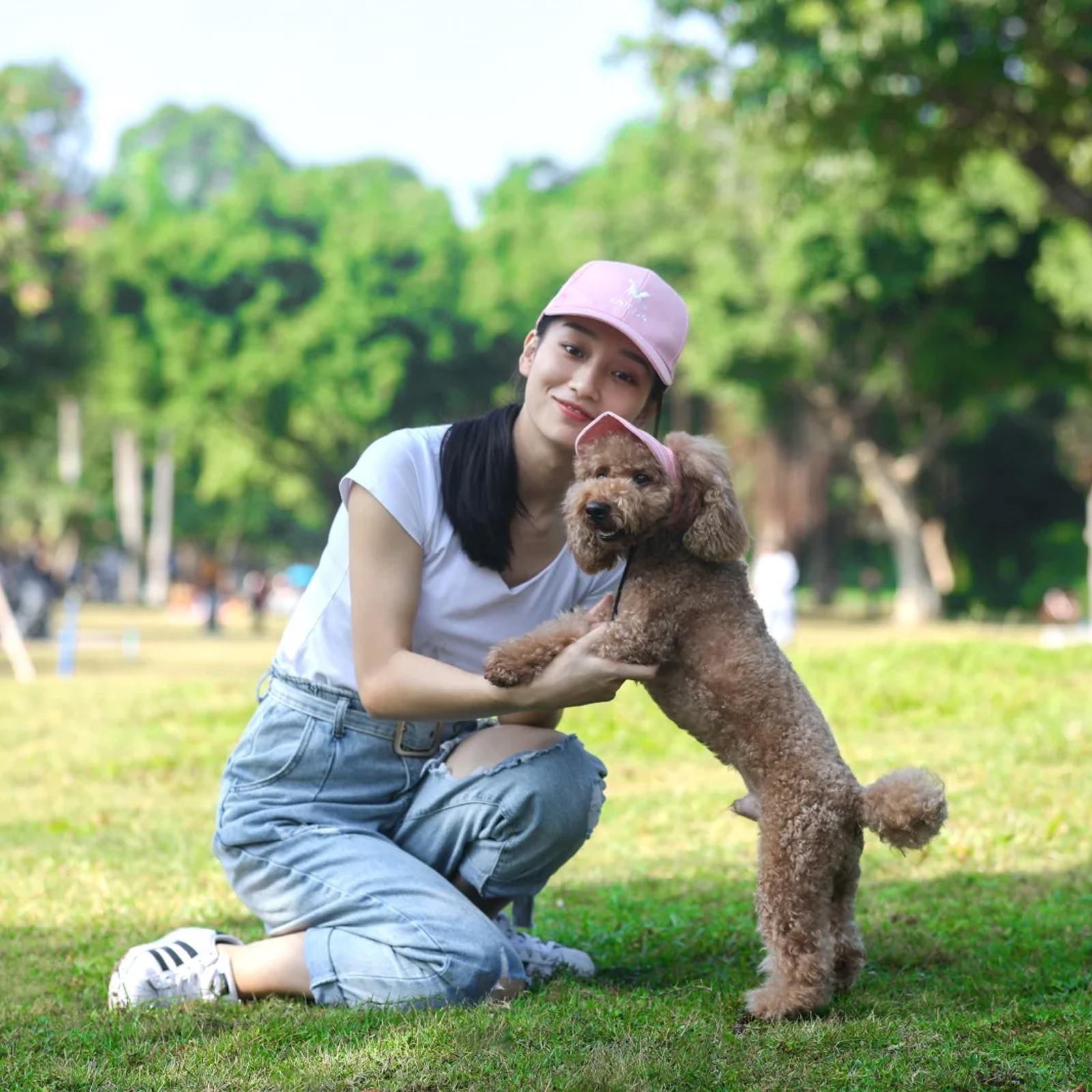 PawShade™ Dog Sun Hat – Stylish Outdoor Protection for Your Fur Baby