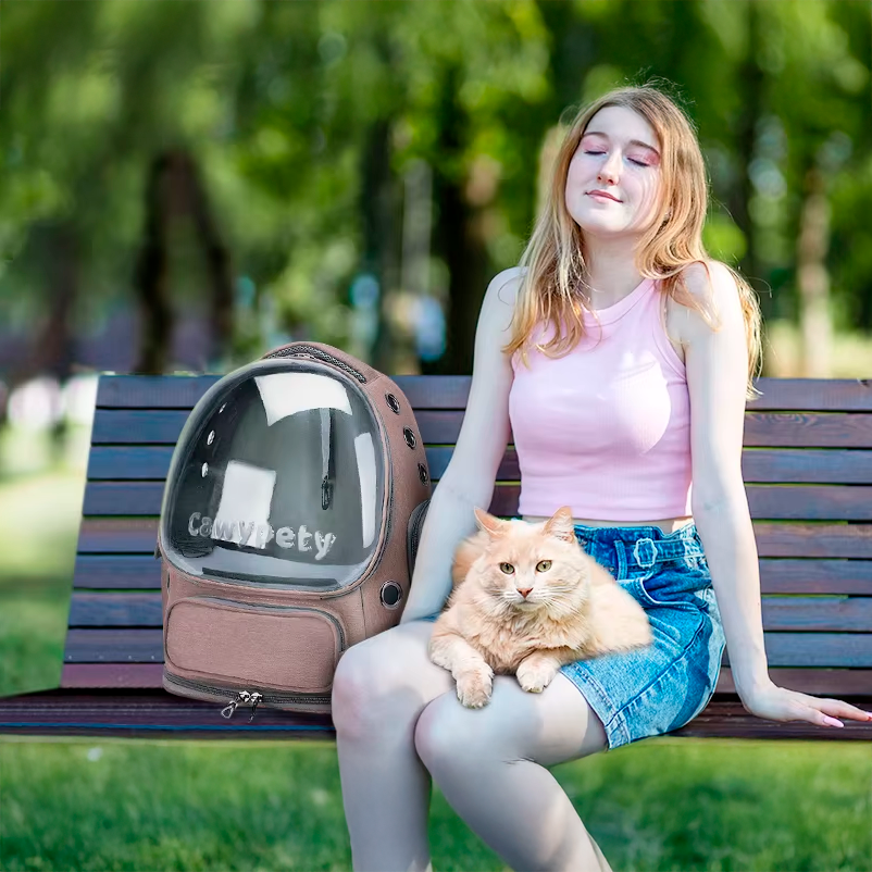 CloudPet™ Cawypet Capsule – Ventilated Travel Backpack for Cats & Small Dogs